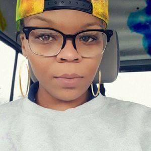 Meet your Posher, Sharon